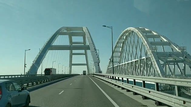 Война Украина Крымский мост май 2022г. Страшно ехать ...
