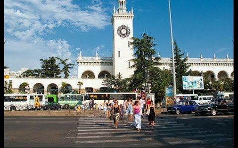 Апрельская прогулка по Сочи