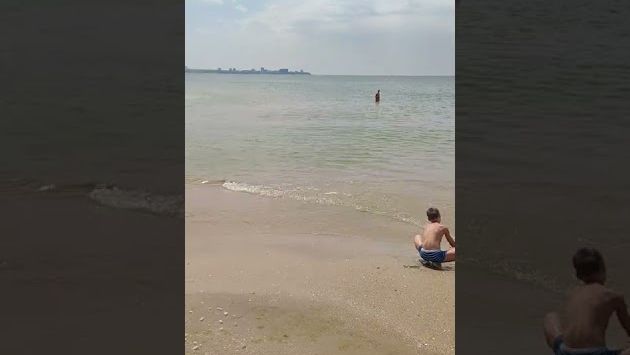 #Анапа ПЛЯЖ ГДЕ НЕ ЦВЕТЁТ ВОДА- ДЖЕМЕТЕ ПЕРВЫЙ ПРОЕЗД. ЛЮДЕЙ ВСЁ БОЛЬШЕ!