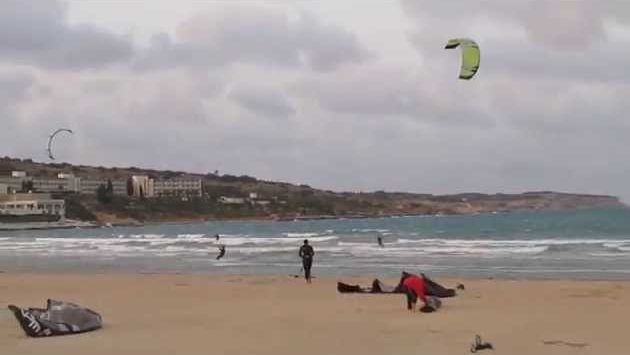 Мальта, Апрель: Kite Boarding in Ghadira Bay Mellieha Malta