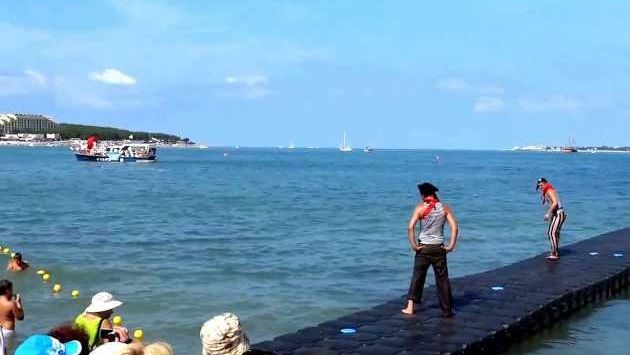 Геленджик: Геленджик праздник на воде в честь ВМФ.