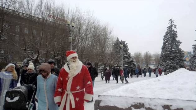 Январь: С наступающим  Рождеством Христовым Волгоград!