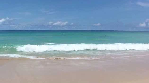 Октябрь: Beautiful Surin beach Phuket Thailand October 2013