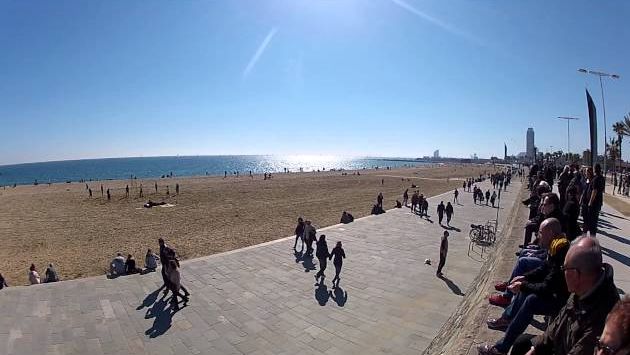 Февраль: Bogatell beach Barcelona